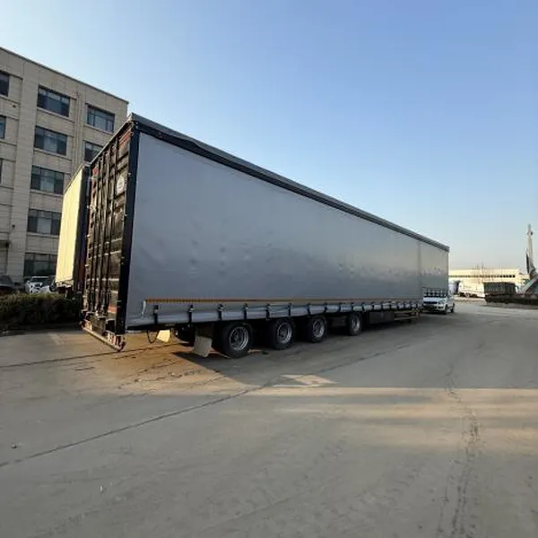 remorque latérale à rideaux